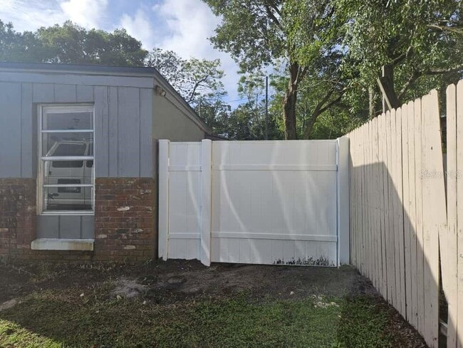 7406 Nolton Way in Orlando, FL - Building Photo - Building Photo