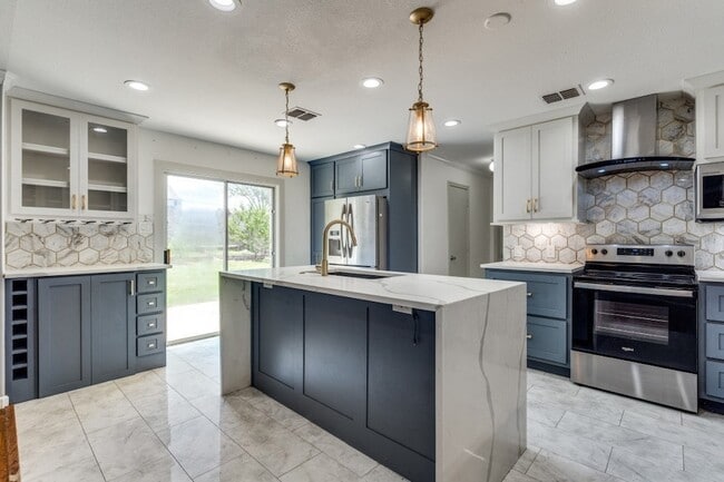 property at 320 S Mesa Verde Way