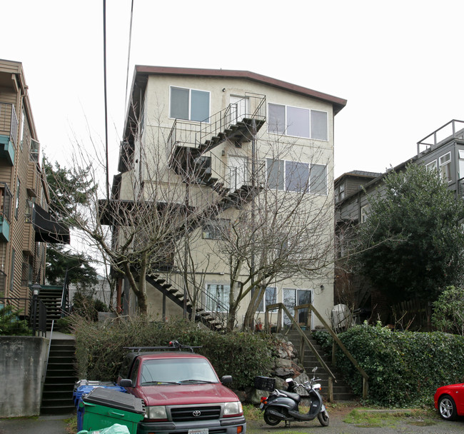 2339 Boylston Ave E in Seattle, WA - Foto de edificio - Building Photo