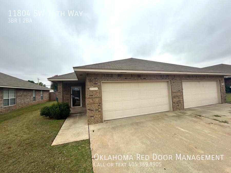 11804 SW 15th Way in Yukon, OK - Building Photo