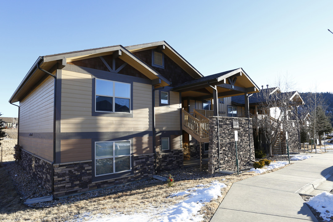 Talons Pointe Apartments in Estes Park, CO - Building Photo