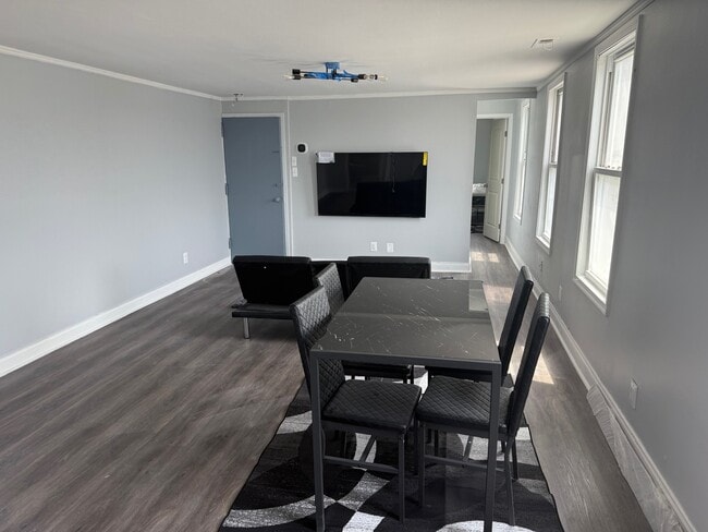 2800 Huntingdon Ave, Unit A in Baltimore, MD - Building Photo - Building Photo