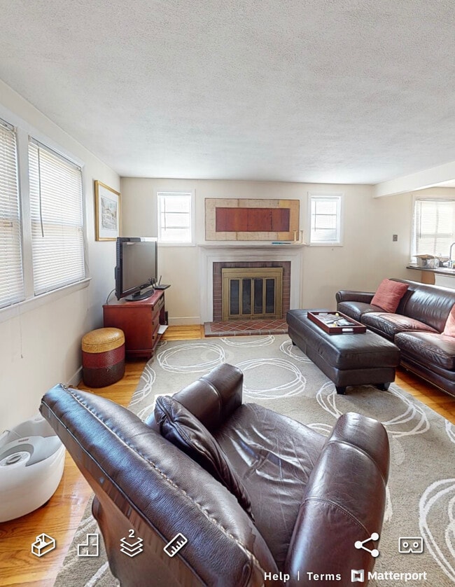 11 Rockland Pl, Unit 1 in Newton, MA - Building Photo - Building Photo