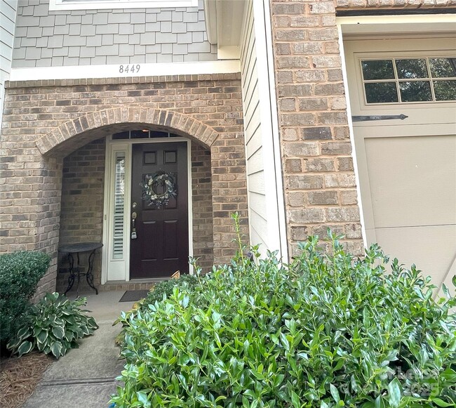 8449 Loxton Cir in Charlotte, NC - Building Photo - Building Photo