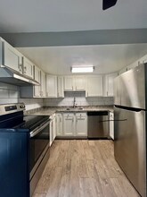 10760 W 8th Ave in Lakewood, CO - Building Photo - Building Photo