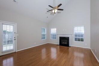 4716 Alenja Ln in Raleigh, NC - Building Photo - Building Photo