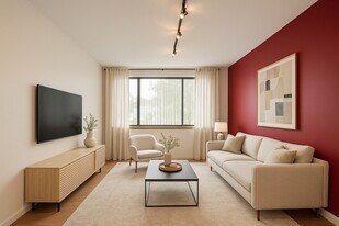 169 Monsignor O'Brien Hwy in Cambridge, MA - Building Photo