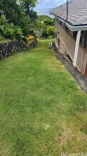 47-337 Iuiu St in Kaneohe, HI - Building Photo - Building Photo