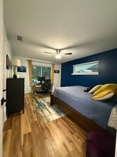 7476 Walling Ln in Dallas, TX - Building Photo - Building Photo