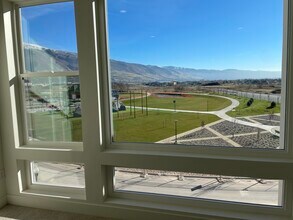 1474 W Cook Ln in Farmington, UT - Building Photo - Building Photo