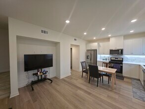 12120 Blue Sky Ct in Whittier, CA - Building Photo - Building Photo