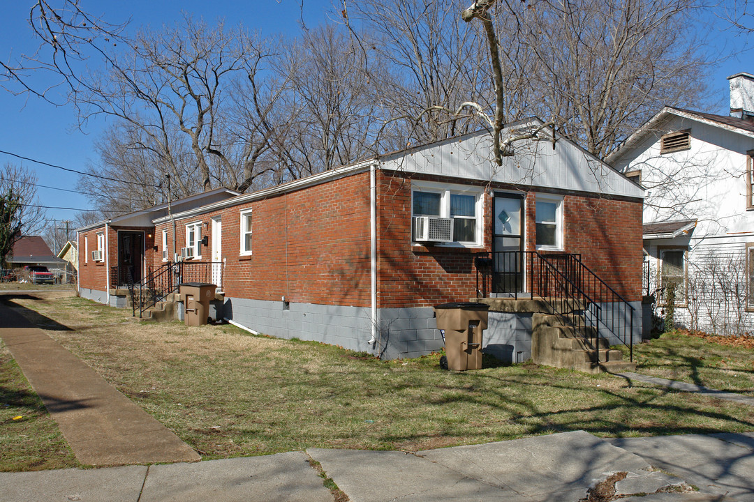 1024 Monroe St in Nashville, TN - Building Photo