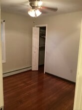 58-60-60 Elmer St in East Hartford, CT - Building Photo - Building Photo