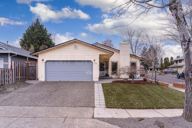 11735 SW Butte Ln in Beaverton, OR - Building Photo - Building Photo