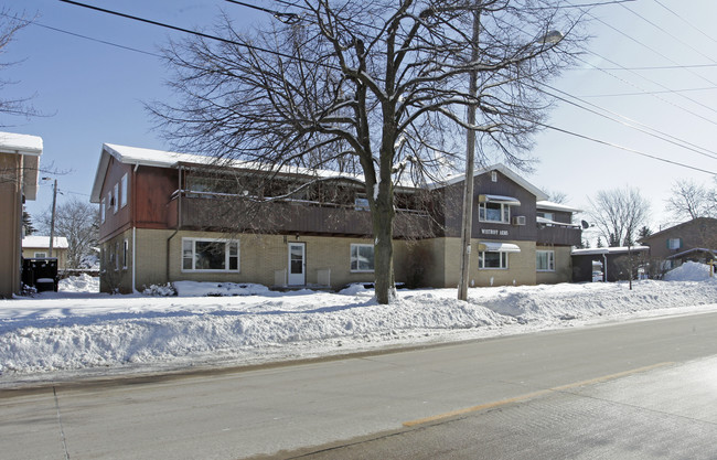 Wisthoff Arms in Appleton, WI - Foto de edificio - Building Photo