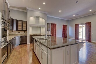 972 Rue Grand Paradis Ln in Henderson, NV - Building Photo - Building Photo