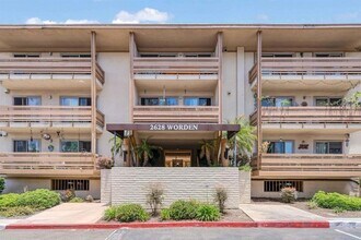 2628 Worden St, Unit 158 in San Diego, CA - Foto de edificio - Building Photo