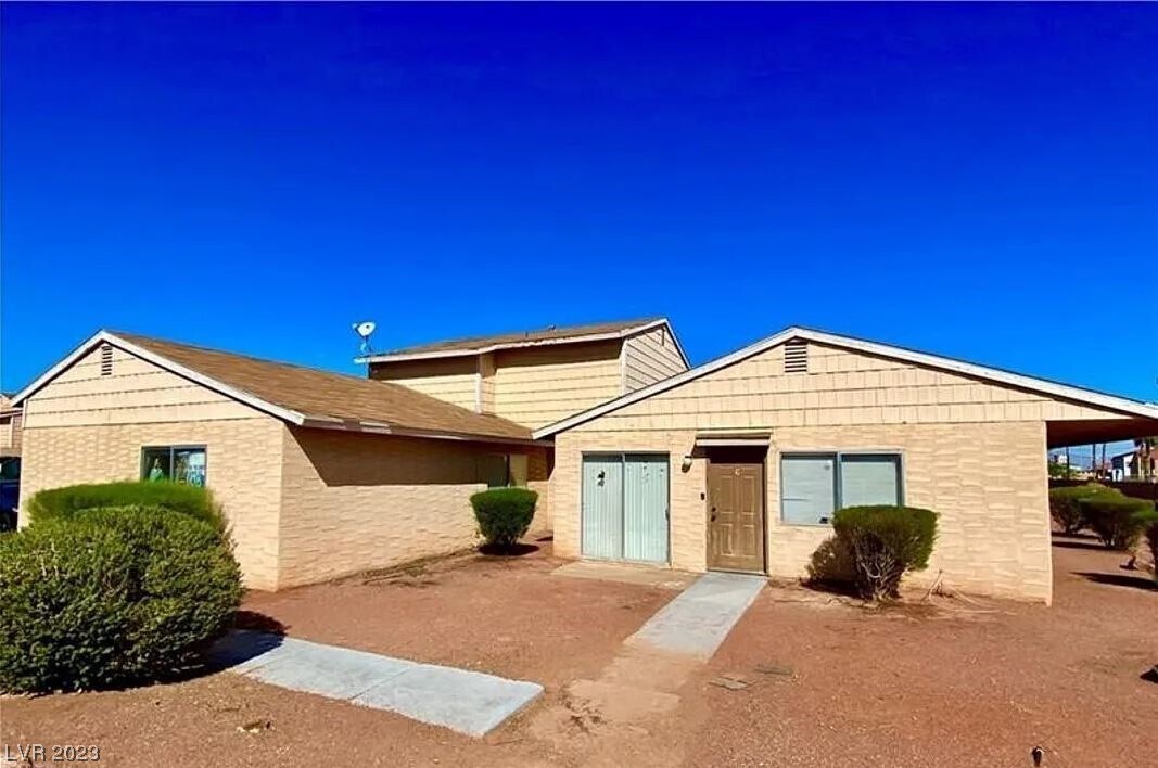 5208 Garden Ln-Unit -C in Las Vegas, NV - Building Photo