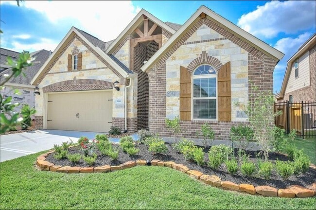property at 7438 Bethpage Ln