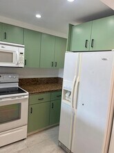 420 NW 12th Ave-Unit -51 in Miami, FL - Building Photo - Building Photo