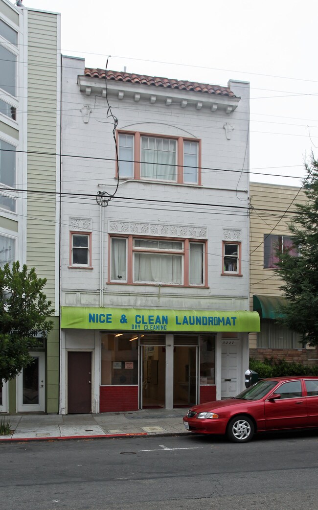 3225-3227 21st St