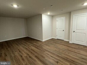 256 Talucci Dr in Downingtown, PA - Building Photo - Building Photo