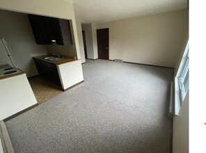 Wabash Shores Apartments in Covington, IN - Building Photo - Building Photo