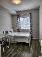 8 Sage Hill Terr NW in Calgary, AB - Building Photo - Building Photo