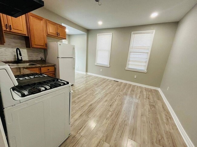 541 Roseland Ave in Pittsburgh, PA - Building Photo - Building Photo