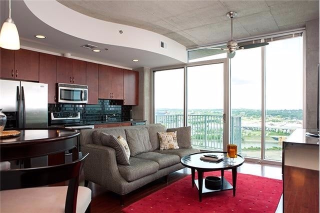 property at 301 Demonbreun St