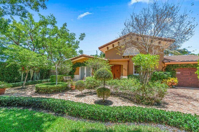 870 NW 7th St in Boca Raton, FL - Building Photo - Building Photo