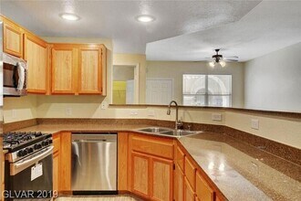 9975 Peace Way-Unit -1145 in Las Vegas, NV - Building Photo - Building Photo