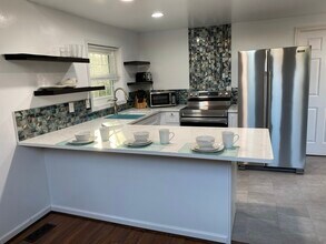 7550 Eagle Rock Dr in Tobyhanna, PA - Building Photo - Building Photo