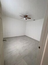 4714 NW 50th St in Tamarac, FL - Building Photo - Building Photo