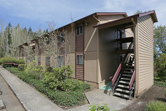 Prospect Park Apartments in Eugene, OR - Building Photo - Building Photo