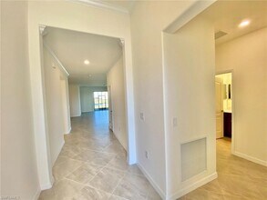 14561 Monrovia Ln in Ft. Myers, FL - Building Photo - Building Photo