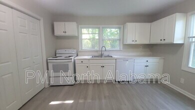 3901 Newson Rd SW in Huntsville, AL - Building Photo - Building Photo