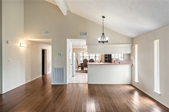 property at 416 Rolling Hills Dr W