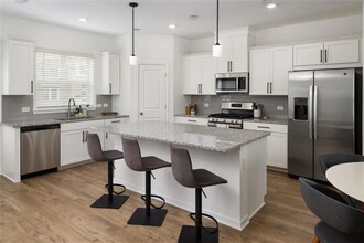 646 Wynard Pl in Lawrenceville, GA - Building Photo - Building Photo