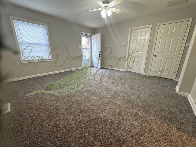 3829 E 53rd Terrace in Kansas City, MO - Building Photo - Building Photo