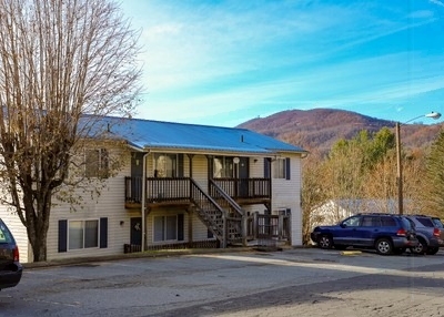 Brown Heights in Boone, NC - Building Photo