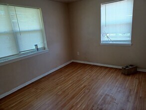 1600 Breckenridge Dr in Del City, OK - Building Photo - Building Photo