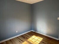 6579 Sinclair St photo'