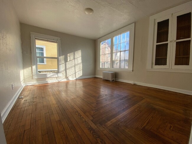 property at 415-417 Oak St