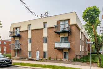 770 Hodge Rue in St. Laurent, QC - Building Photo - Building Photo