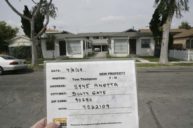 8945-A B/8 Annetta Ave in South Gate, CA - Foto de edificio - Other