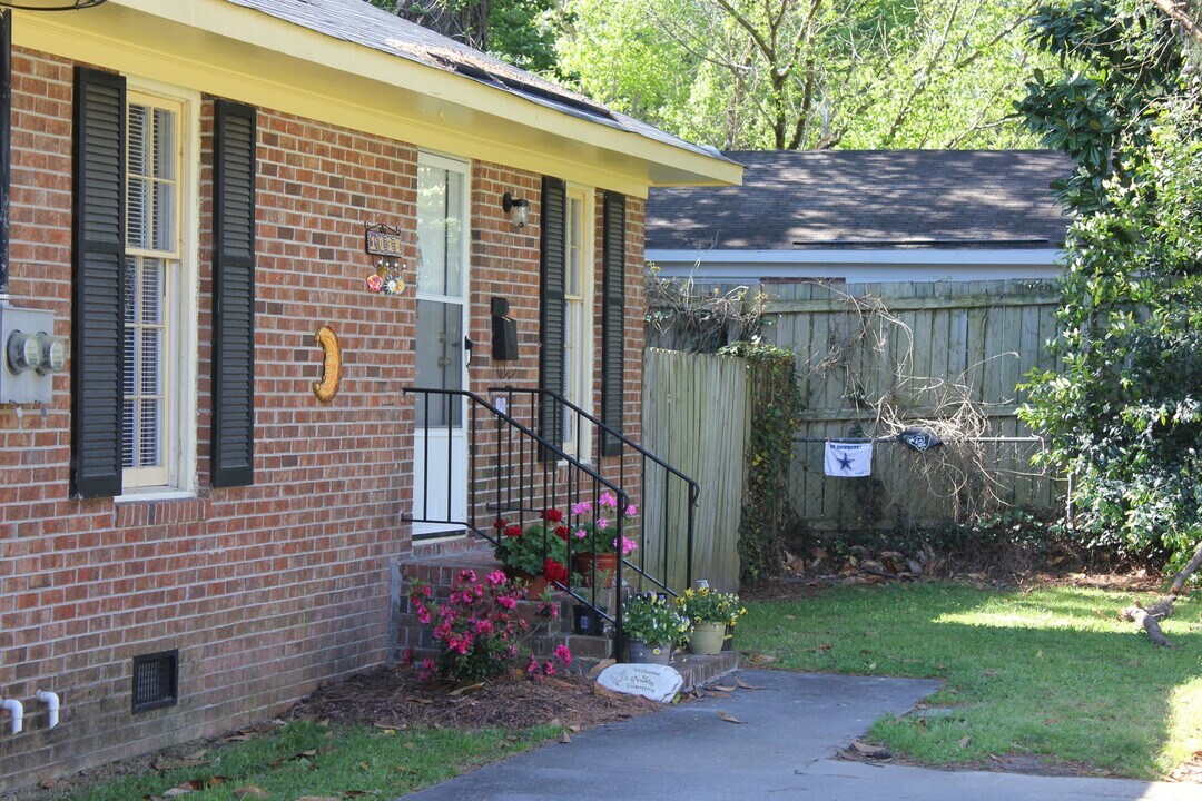 103 Stancill Dr in Greenville, NC - Building Photo