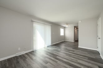 Apartments @ Marten Court in Indianapolis, IN - Building Photo - Interior Photo