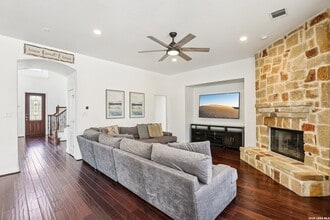 21706 Miranda Hill in San Antonio, TX - Building Photo - Building Photo