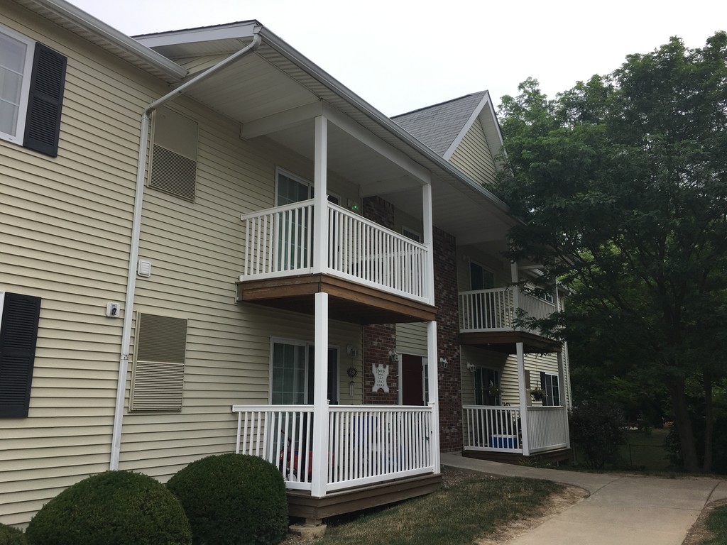 Woodcrest East Apartments Lancaster, NY Apartments For Rent